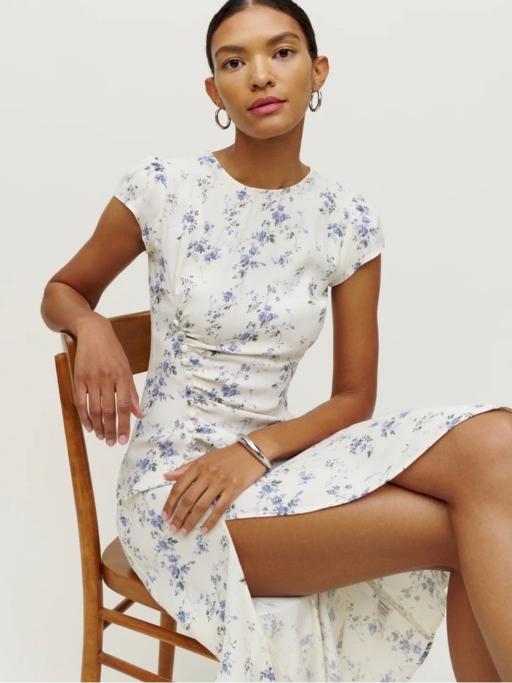 Reformation Floral Cap-Sleeve Ruched Midi Dress in Cream and Blue - Picture 2 of 6
